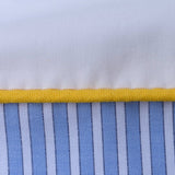 Bomuldspercale sengesæt - Blue stripe Yellow piping